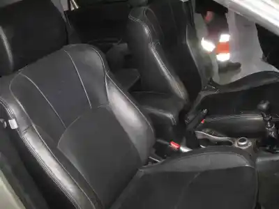 Scrapping Vehicle mitsubishi outlander (cw0) 2.0 di-d intense of the year 2009 powered bsy