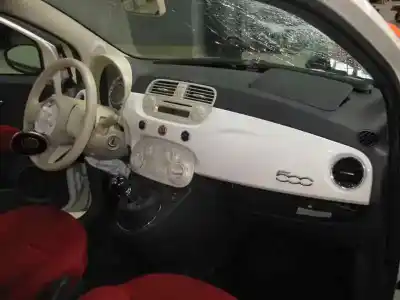 Veicolo di demolizione fiat nuova 500 (150) pop dell'anno 2008 alimentato 