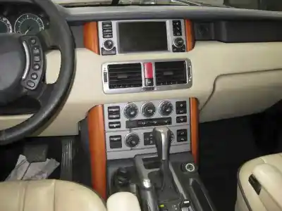 Здавання транспортного засобу land rover range rover (lm) td6 vogue року 2005 потужний 306d1 Здавання транспортного засобу land rover range rover (lm) td6 vogue року 2005 потужний 306d1