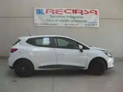 Sloopvoertuig renault clio iv authentique van het jaar 2015 aangedreven k9k612