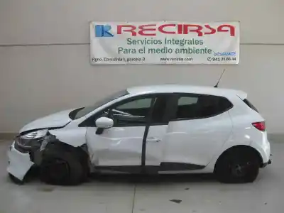 Sloopvoertuig renault clio iv authentique van het jaar 2015 aangedreven k9k612