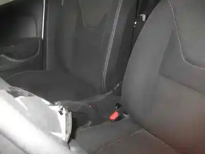 Sloopvoertuig renault clio iv authentique van het jaar 2015 aangedreven k9k612