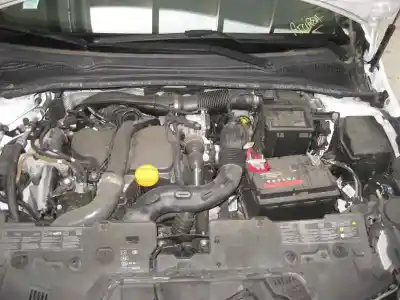 Sloopvoertuig renault clio iv authentique van het jaar 2015 aangedreven k9k612