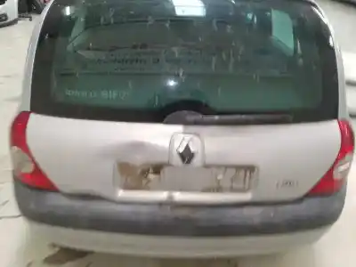 Здавання транспортного засобу renault clio ii fase ii (b/cb0) authentique року 2002 потужний d4f712
