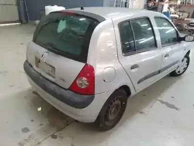 Здавання транспортного засобу renault clio ii fase ii (b/cb0) authentique року 2002 потужний d4f712