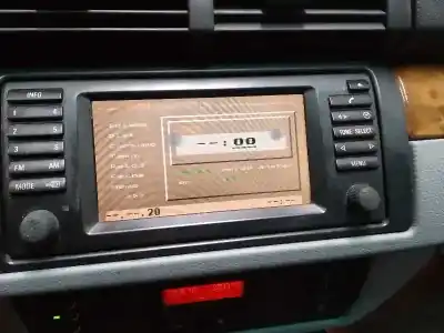 Veículo de Sucata bmw x5 (e53) 3.0d do ano 2002 alimentado m57306d1