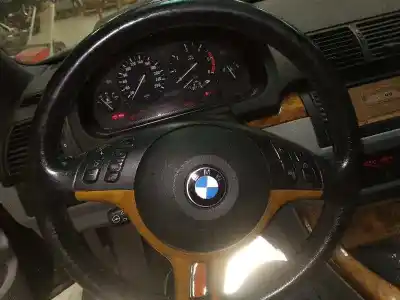 Veículo de Sucata bmw x5 (e53) 3.0d do ano 2002 alimentado m57306d1