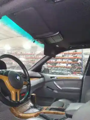 Veículo de Sucata bmw x5 (e53) 3.0d do ano 2002 alimentado m57306d1