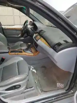 Veículo de Sucata bmw x5 (e53) 3.0d do ano 2002 alimentado m57306d1