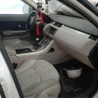 Véhicule à la ferraille land rover evoque hse dynamic de l'année 2013 alimenté 224dt