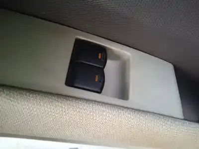 Veículo de Sucata nissan micra (k12e) acenta do ano 2014 alimentado cr12de