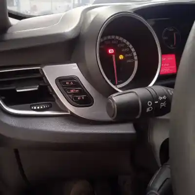 Veicolo di demolizione alfa romeo giulietta (191) distinctive dell'anno 2011 alimentato 940a3000