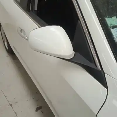 Veicolo di demolizione alfa romeo giulietta (191) distinctive dell'anno 2011 alimentato 940a3000