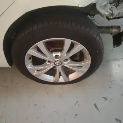 Veicolo di demolizione alfa romeo giulietta (191) distinctive dell'anno 2011 alimentato 940a3000