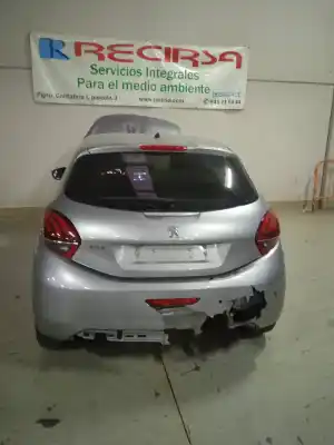 Veículo de Sucata peugeot 208 tech edition blue hdi do ano 2019 alimentado yhy