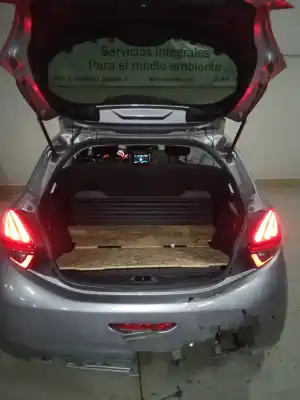 Veículo de Sucata peugeot 208 tech edition blue hdi do ano 2019 alimentado yhy