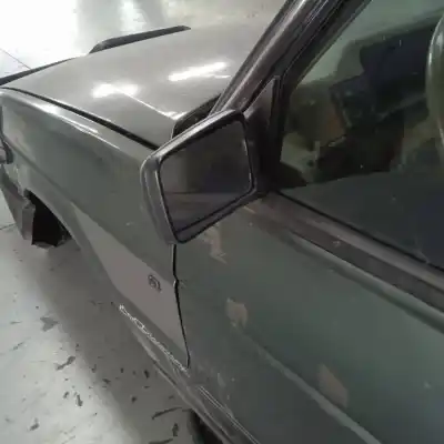Здавання транспортного засобу land rover discovery (salljg/lj) tdi року 1993 потужний 12l