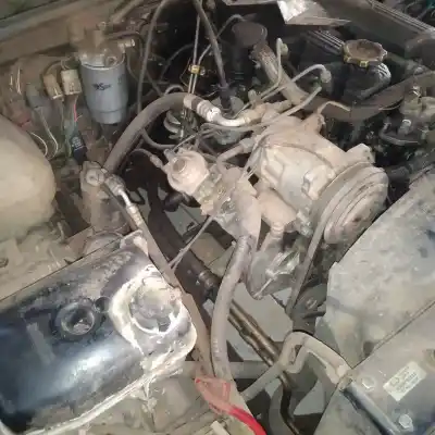 Здавання транспортного засобу land rover discovery (salljg/lj) tdi року 1993 потужний 12l