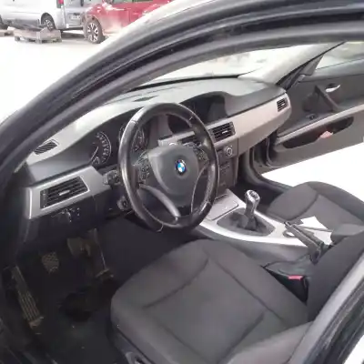 Veículo de Sucata bmw serie 3 berlina (e90) 320d do ano 2008 alimentado n47d20a