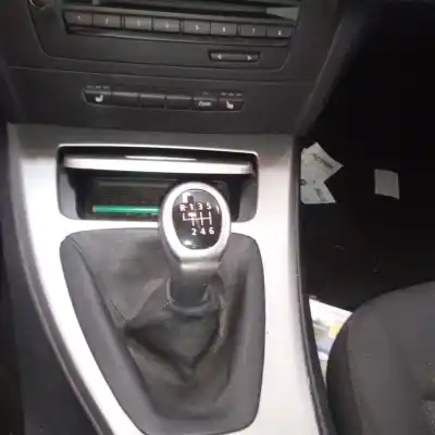 Veículo de Sucata bmw serie 3 berlina (e90) 320d do ano 2008 alimentado n47d20a