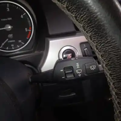 Veículo de Sucata bmw serie 3 berlina (e90) 320d do ano 2008 alimentado n47d20a