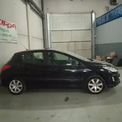 Veículo de Sucata peugeot 308 confort do ano 2009 alimentado 5fw