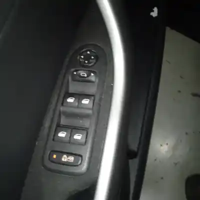 Veículo de Sucata peugeot 308 confort do ano 2009 alimentado 5fw