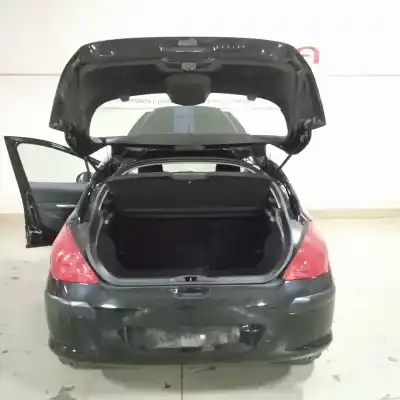 Veículo de Sucata peugeot 308 confort do ano 2009 alimentado 5fw