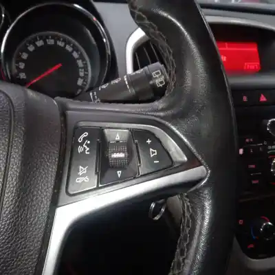 Sloopvoertuig opel astra j lim. enjoy van het jaar 2011 aangedreven a17dtj