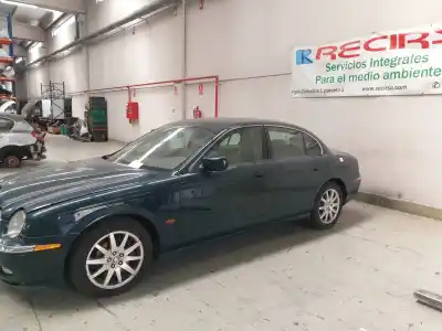 Veículo de Sucata jaguar s-type 4.0 v8 32v cat do ano 1999 alimentado gc