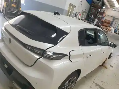 Veículo de Sucata peugeot 308 allure pack puretech do ano 2022 alimentado hn05