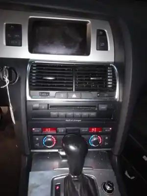 Scrapping Vehicle audi q7 (4l) casa of the year 2008 powered casa