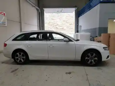 Veículo de Sucata audi a4 berlina (b8) s line sportpaket / plus do ano 2010 alimentado cdha