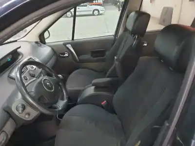 Veicolo di demolizione renault scenic ii exception dell'anno 2007 alimentato k9k732