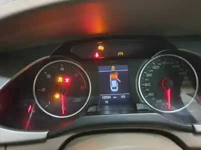 Veicolo di demolizione audi a4 berlina (b8) básico dell'anno 2008 alimentato cama