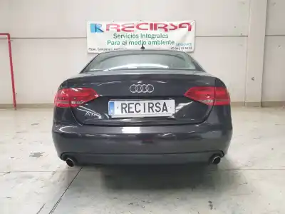 Veicolo di demolizione audi a4 berlina (b8) básico dell'anno 2008 alimentato cama