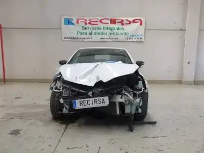 Здавання транспортного засобу renault clio iv business року 2018 потужний k9k638
