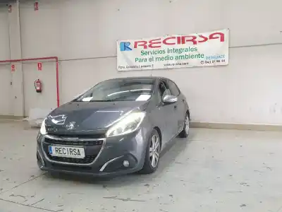 Veículo de Sucata peugeot 208 active do ano 2016 alimentado dv6fd