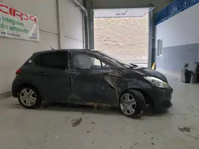 Veículo de Sucata peugeot 208 active do ano 2016 alimentado dv6fd