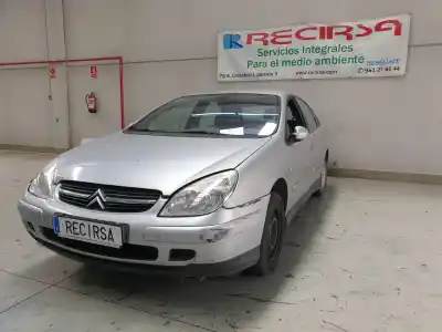 Veículo de Sucata citroen c5 berlina 2.0 hdi sx do ano 2001 alimentado rhzdw10ated