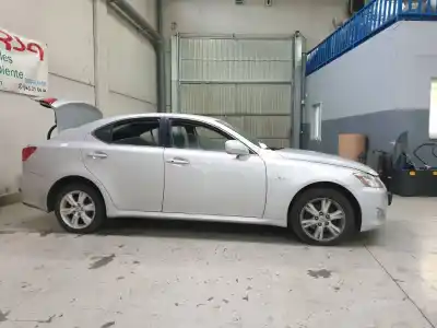 Здавання транспортного засобу lexus is200 (ds2/is2) 220d року 2007 потужний 2adfhv