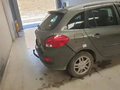 Veículo de Sucata renault clio iii authentique do ano 2009 alimentado k9k766