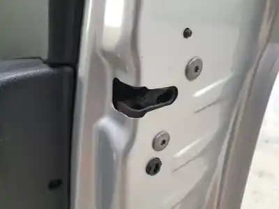 Veículo de Sucata peugeot 308 confort do ano 2009 alimentado 5fw