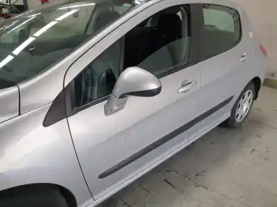 Veículo de Sucata peugeot 308 confort do ano 2009 alimentado 5fw