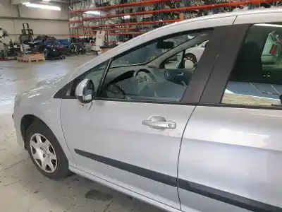 Veículo de Sucata peugeot 308 confort do ano 2009 alimentado 5fw