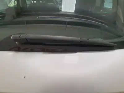 Veículo de Sucata peugeot 308 confort do ano 2009 alimentado 5fw