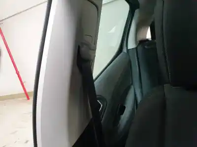 Veículo de Sucata peugeot 308 confort do ano 2009 alimentado 5fw