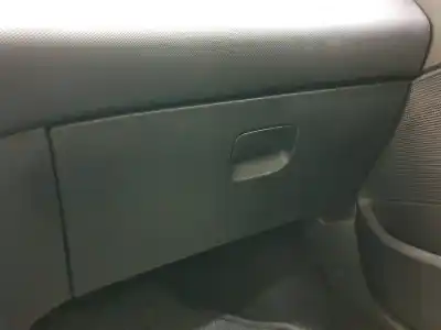 Veículo de Sucata peugeot 308 confort do ano 2009 alimentado 5fw