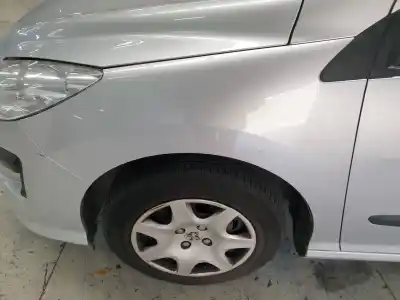 Veículo de Sucata peugeot 308 confort do ano 2009 alimentado 5fw