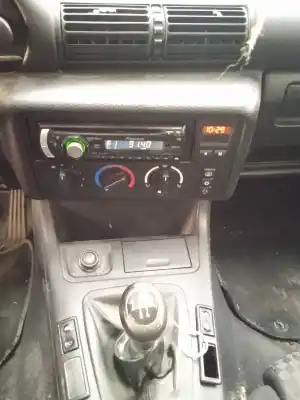 Veículo de Sucata bmw serie 3 compacto (e36) 316i do ano 1999 alimentado 194e1